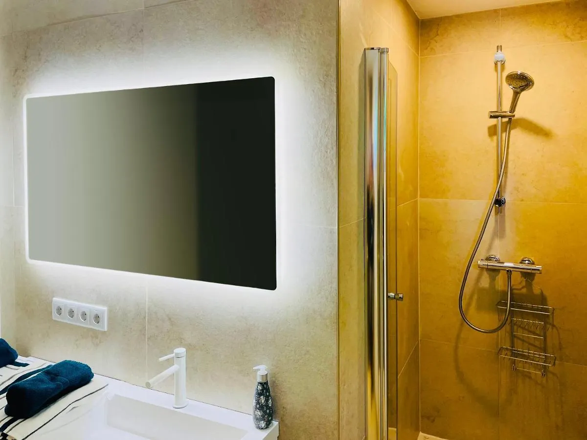 Sleep Like A Musicstar In The City Of Salzburg